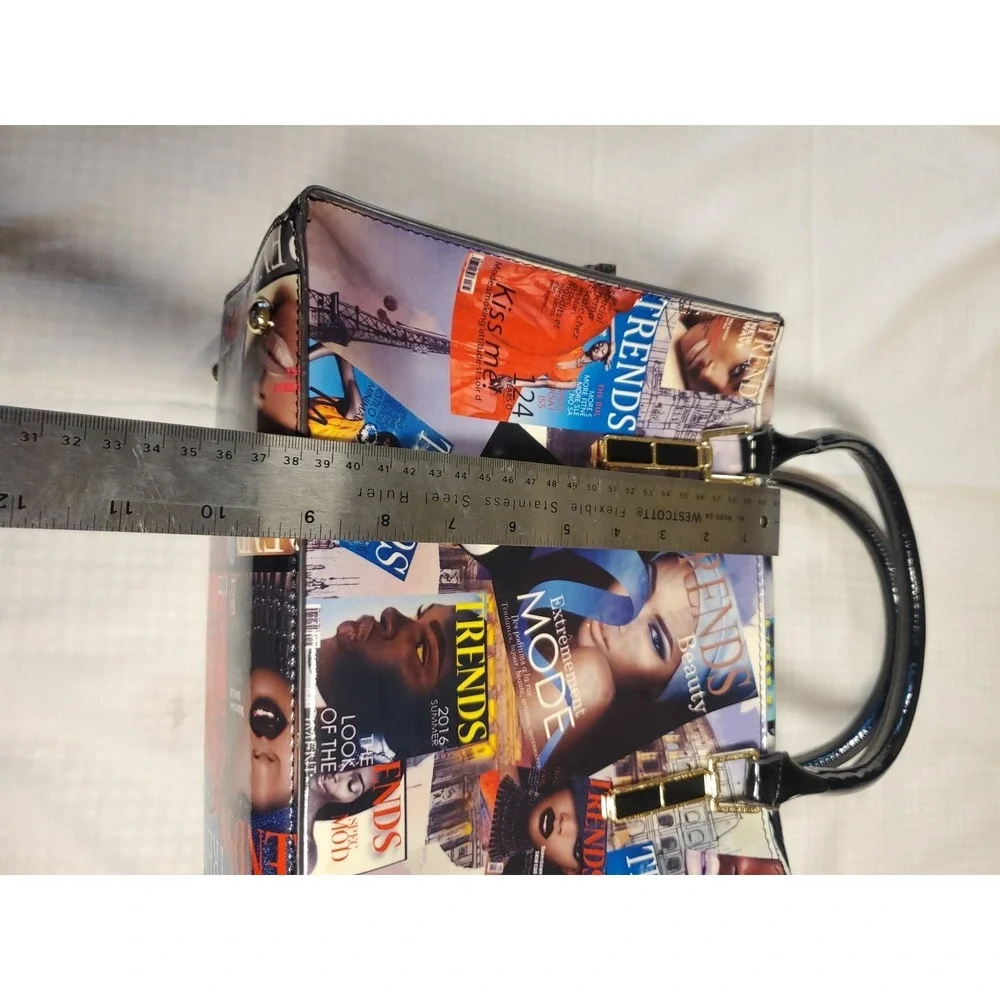 Vtg Trends Handbag Satchel Glossy Fashion Magazine Print Handbag Funky‎ Artsy